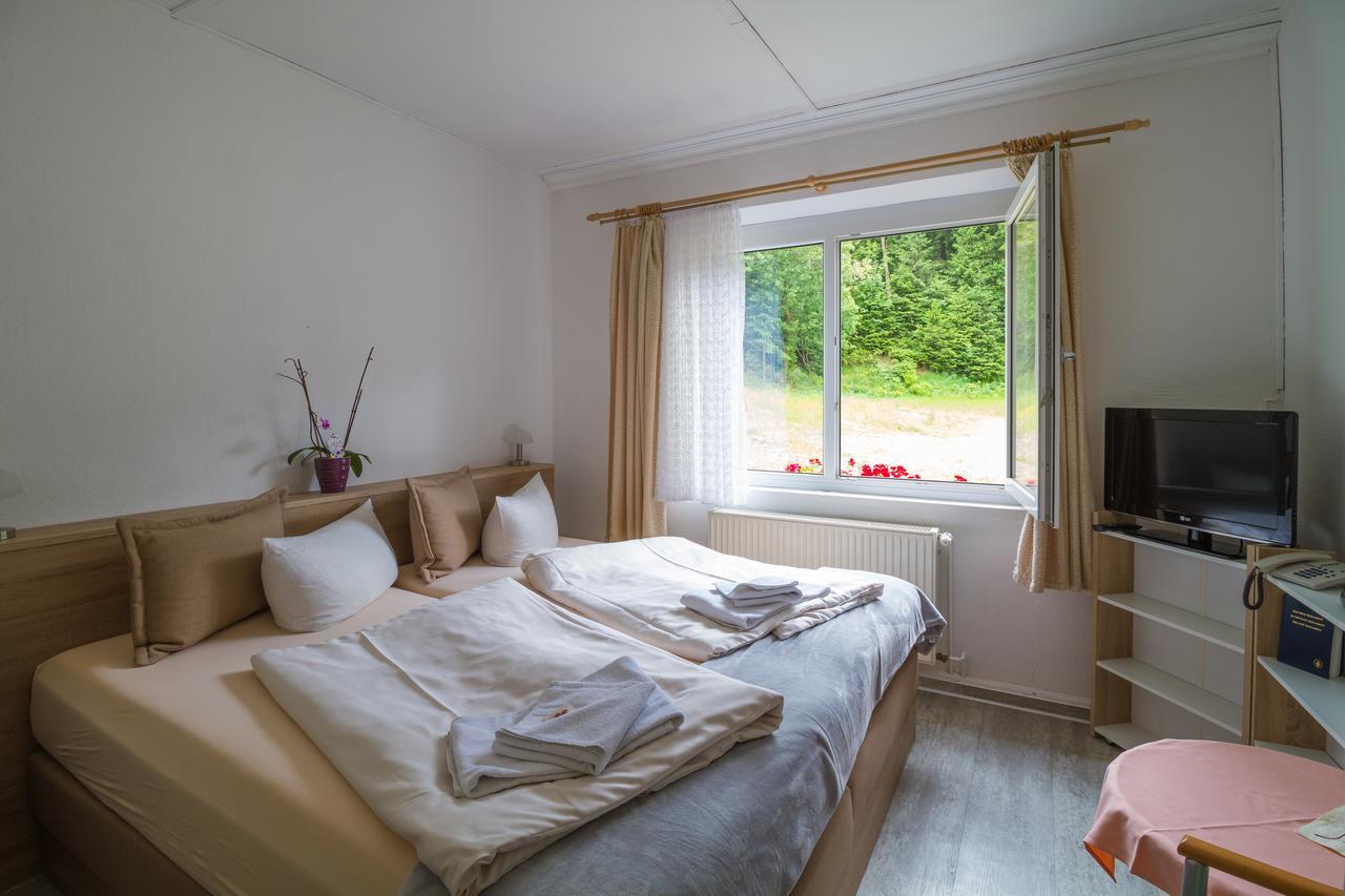 Waldhotel Rennsteighoehe Фрауэнвальд Экстерьер фото